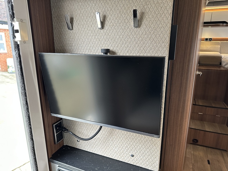 Hymer BMC-T 680 Motorhome 2019 Motorhome - Large 16