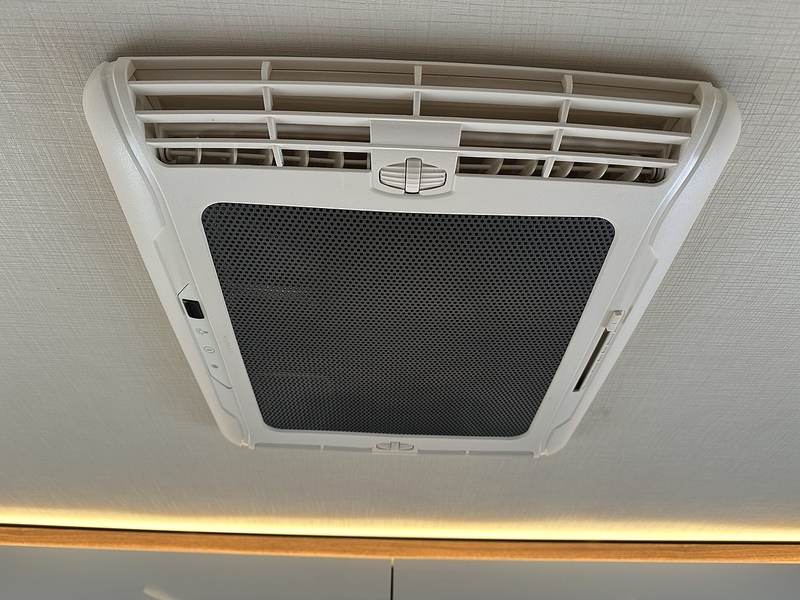 Hymer BMC-T 680 Motorhome 2019 Motorhome - Large 17