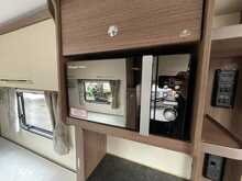 Bailey Phoenix 642 Caravan 2019 Caravan6