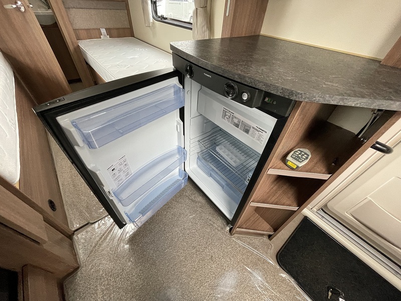 Bailey Phoenix 642 Caravan 2019 Caravan - Large 8