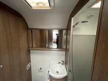 Bailey Phoenix 642 Caravan 2019 Caravan11