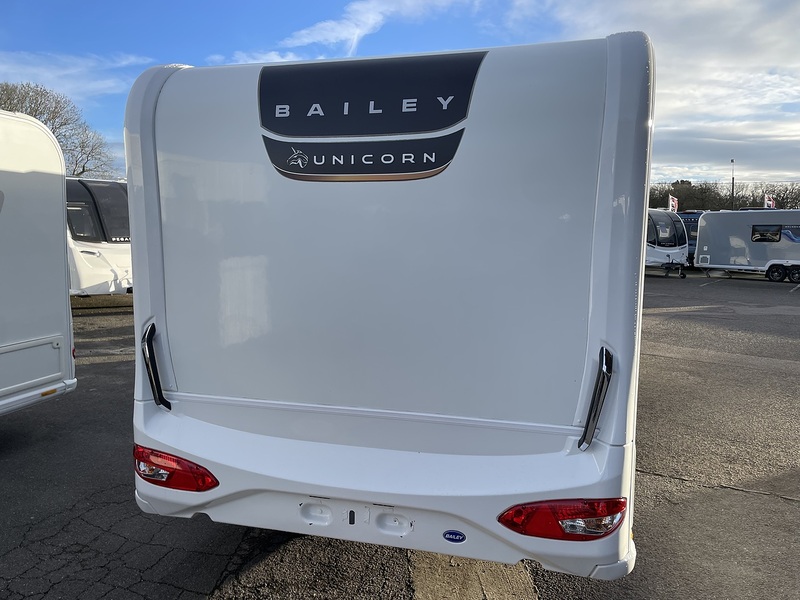 Bailey Unicorn Pamplona 2022 Caravan - Large 1
