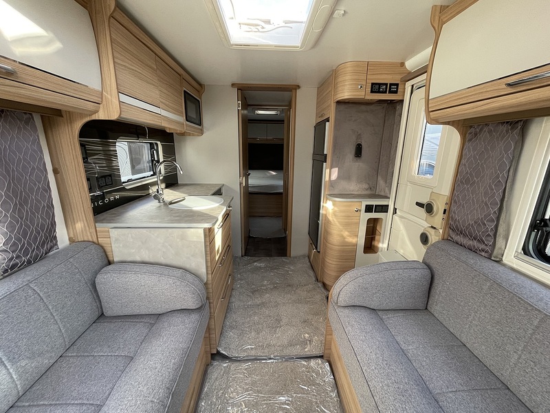 Bailey Unicorn Pamplona 2022 Caravan - Large 2