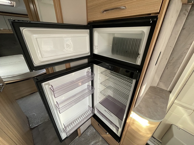 Bailey Unicorn Pamplona 2022 Caravan - Large 8