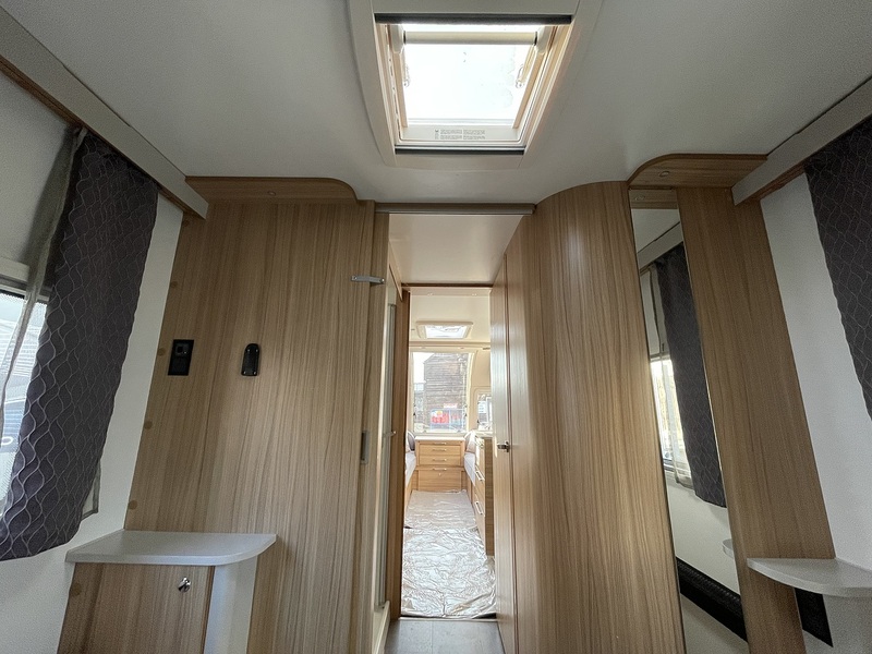 Bailey Unicorn Pamplona 2022 Caravan - Large 15