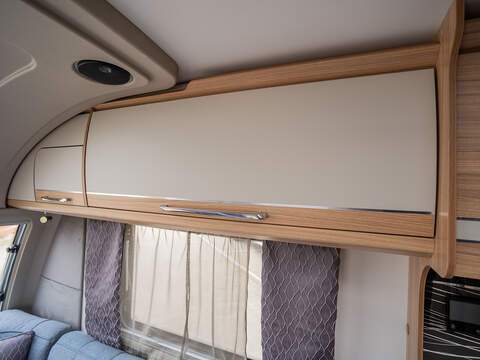 Bailey Unicorn Pamplona Caravan - U2513