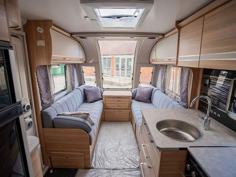 Bailey Unicorn Pamplona Caravan - U2513