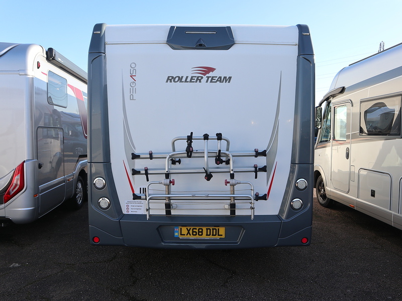 Rollerteam Pegaso 740 2018 Motorhome - Large 3