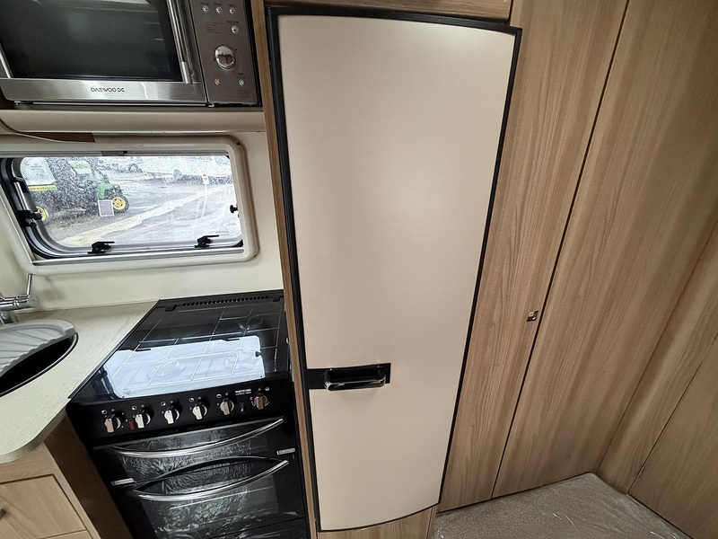 Bailey Unicorn 2015 Madrid - Large 11