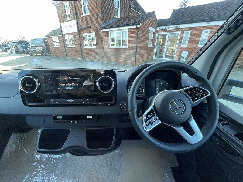 Hymer B-MC T-690 2024 Motorhome - Large 9