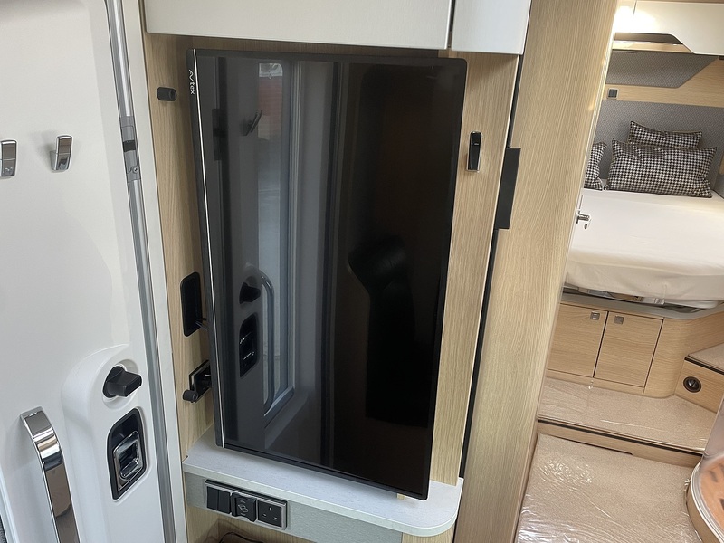 Hymer B-MC T-690 2024 Motorhome - Large 15