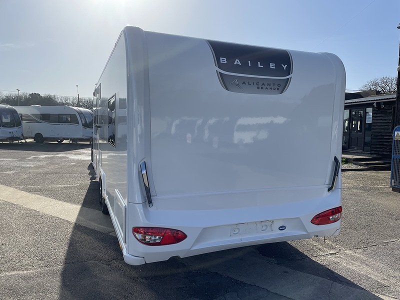Bailey Alicanto Grande II Porto 2023 Caravan - Large 1