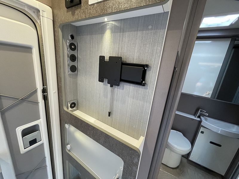 Burstner Lyseo TD Harmony 594 2025 Motorhome - Large 21