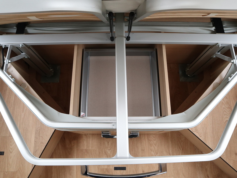 Hymer B-ML I 790 A Class 2023 Motorhome - Large 28