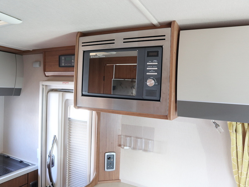 Autotrail Imala 615 Lo-Line 2019 Motorhome - Large 10
