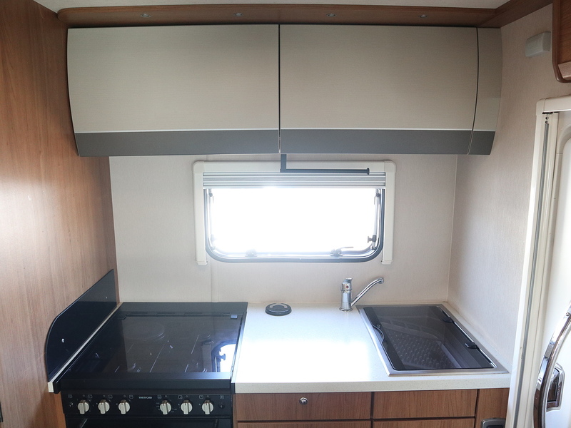 Autotrail Imala 615 Lo-Line 2019 Motorhome - Large 12