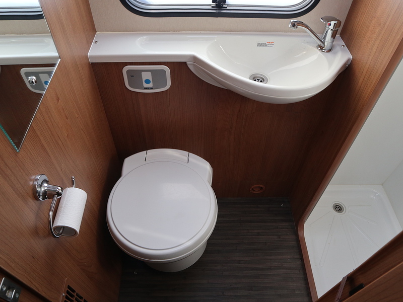 Autotrail Imala 615 Lo-Line 2019 Motorhome - Large 14