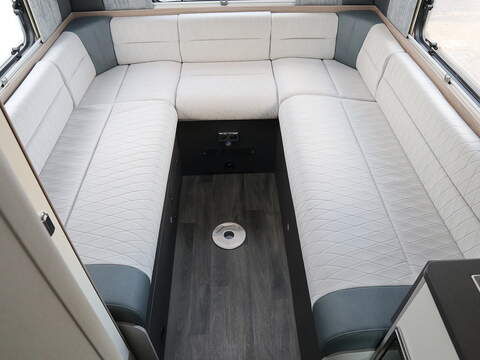 Swift Ascari 372 Motorhome - U2531