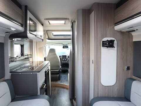 Swift Ascari 372 Motorhome - U2531