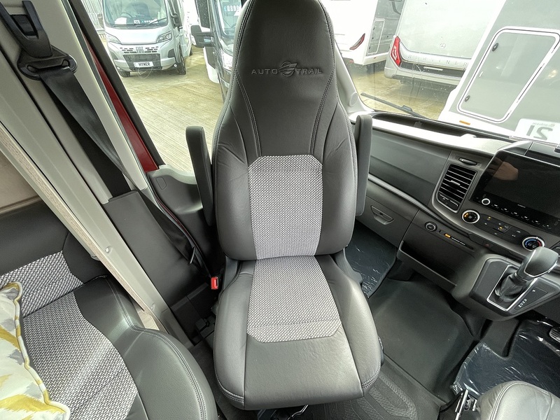 Autotrail F60 2020 Motorhome - Large 6