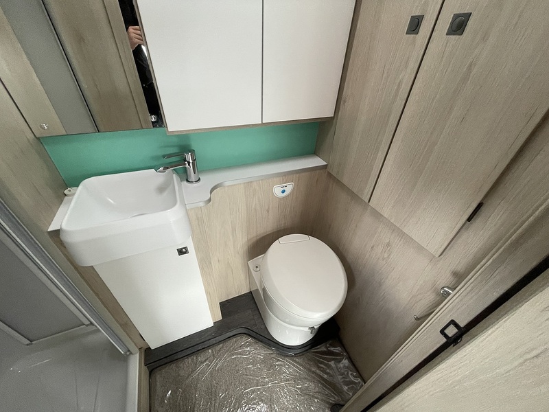 Autotrail F60 2020 Motorhome - Large 16