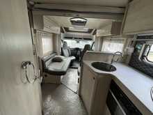Autotrail F60 2020 Motorhome19