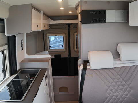 Burstner Eliseo C 540 Campervan - U2535