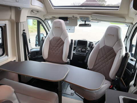 Burstner Eliseo C 540 Campervan - U2535
