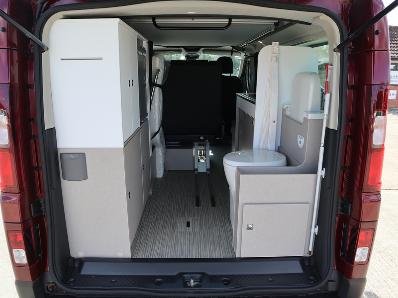 Burstner Playa C 530  Campervan - Large 7