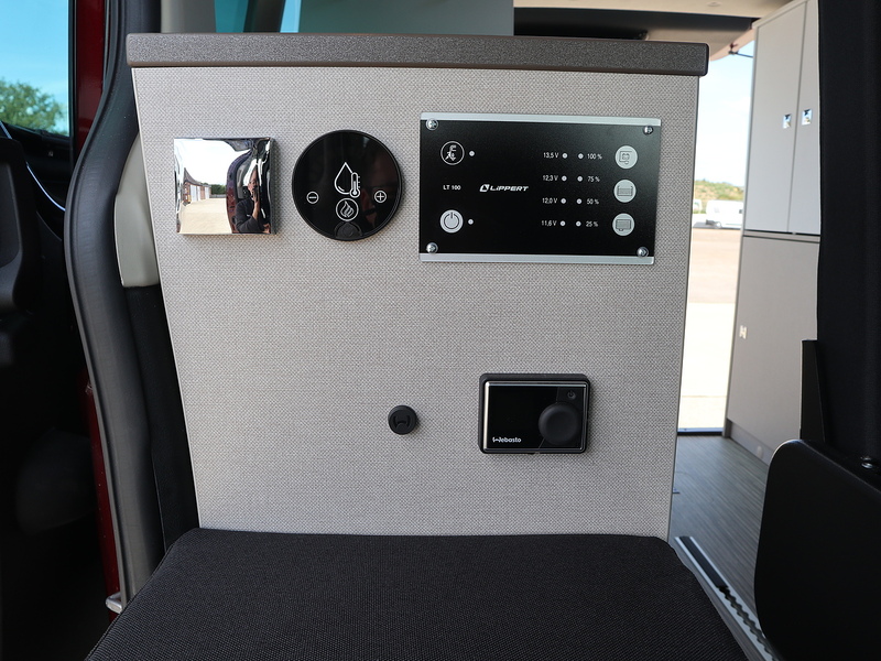 Burstner Playa C 530  Campervan - Large 21