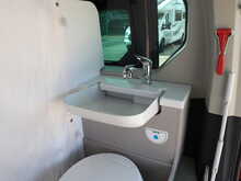 Burstner Playa C 530  Campervan32