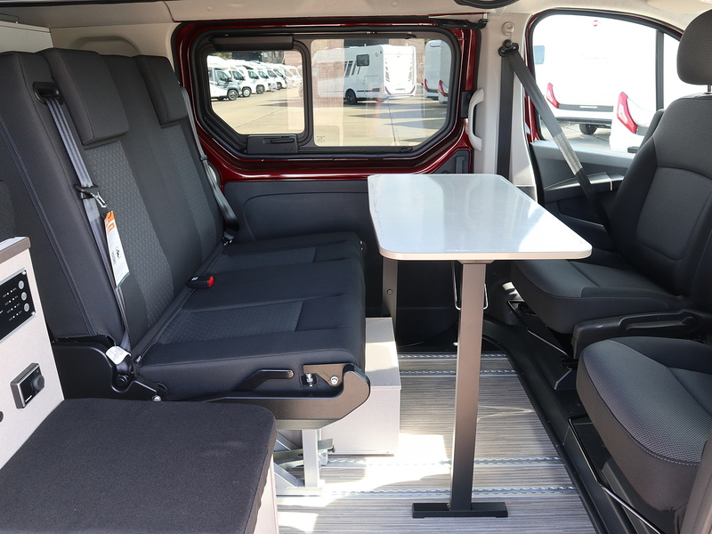 Burstner Playa C 530  Campervan - Large 39