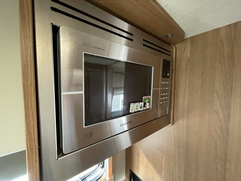 Autotrail Imala 2017 732 - Large 12