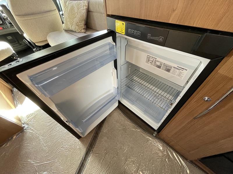 Autotrail Imala 2017 732 - Large 13