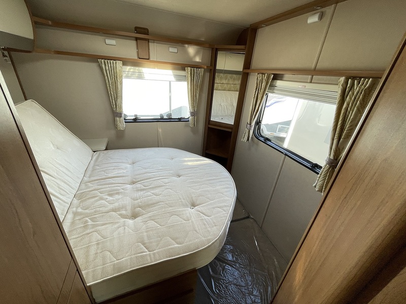 Autotrail Imala 2017 732 - Large 17