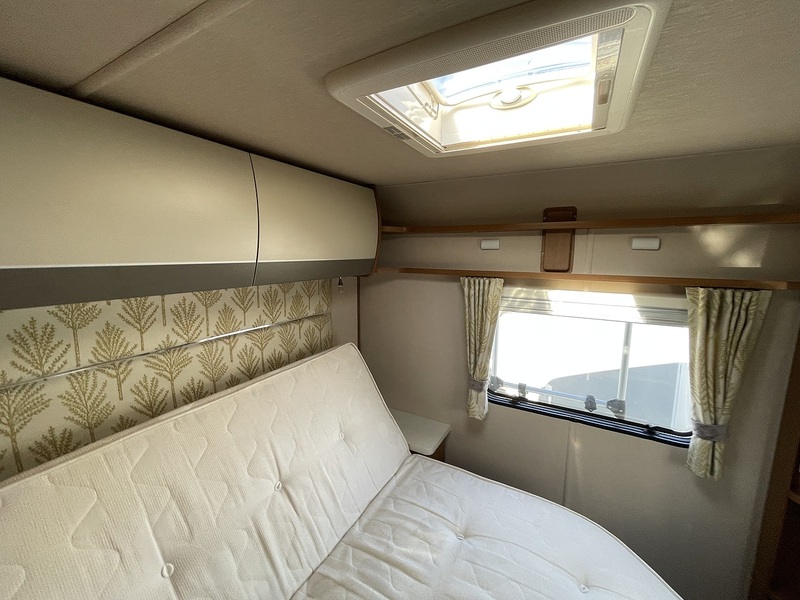 Autotrail Imala 2017 732 - Large 20