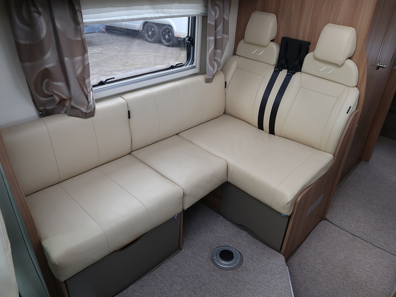 Bailey Autograph 79-4i 2017 Motorhome - Large 10