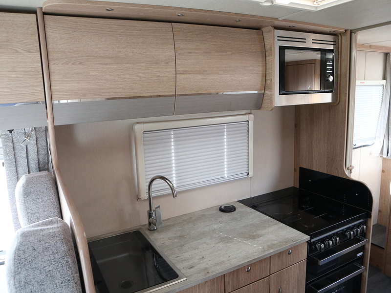 Autotrail Imala 730 HB Hi-Line 2021 Motorhome - Large 13