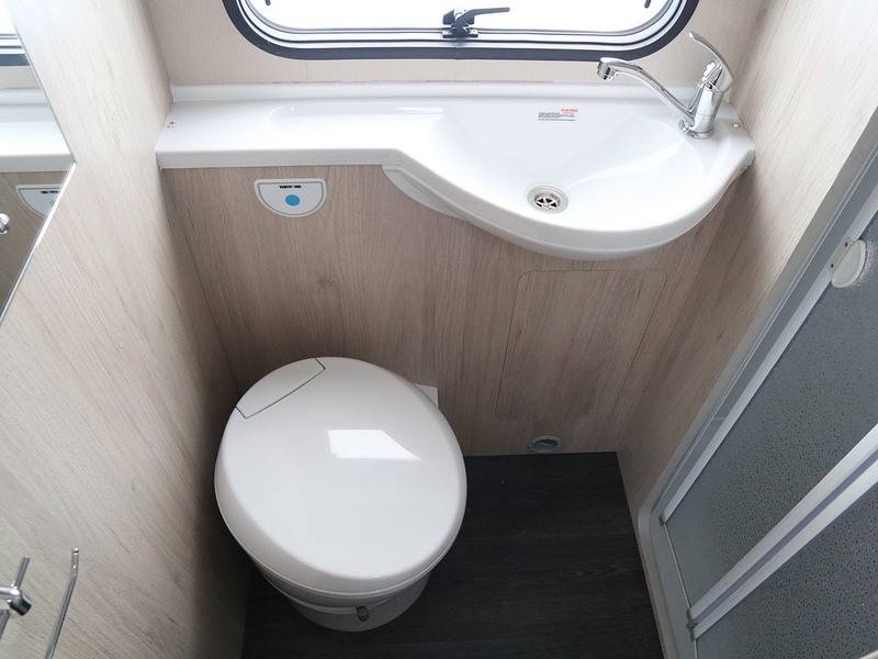 Autotrail Expedition C63 2024 Motorhome - Large 18