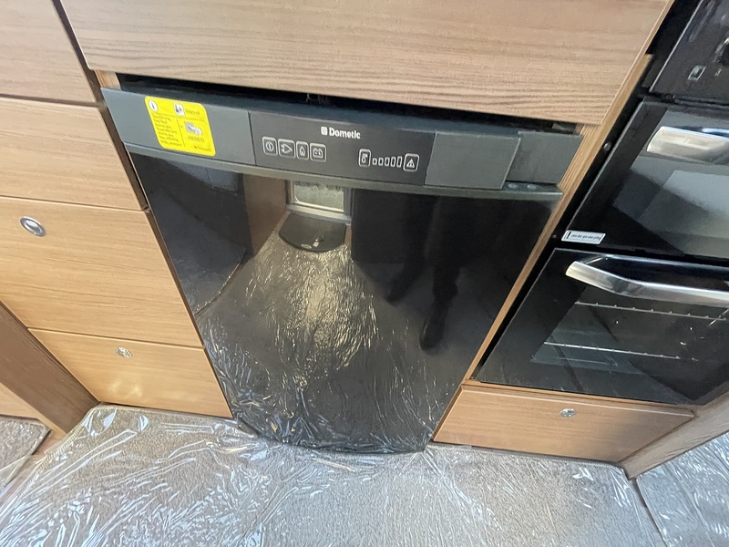 Elddis Affinity 554 2017 Caravan - Large 9