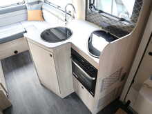 Autotrail F-Line F68  Motorhome8