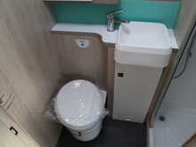 Autotrail F-Line F68  Motorhome19