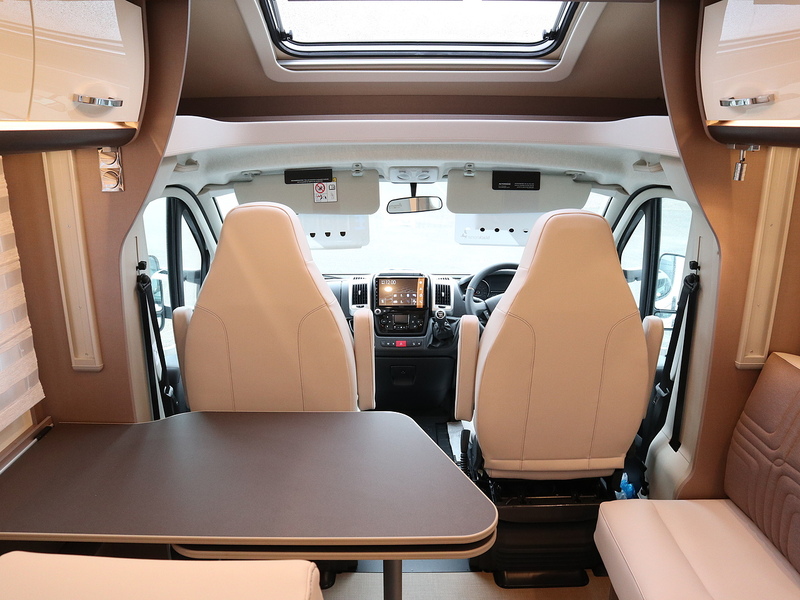 Burstner Lyseo TD Harmony 690G  Motorhome - Large 7