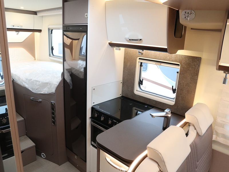 Burstner Lyseo TD Harmony 690G  Motorhome - Large 18