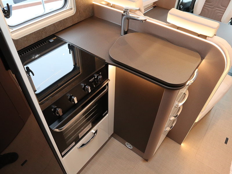 Burstner Lyseo TD Harmony 690G  Motorhome - Large 19