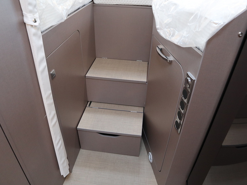 Burstner Lyseo TD Harmony 690G  Motorhome - Large 22