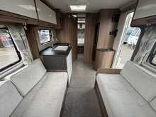 Bailey Unicorn Cabrera 2018 Caravan10