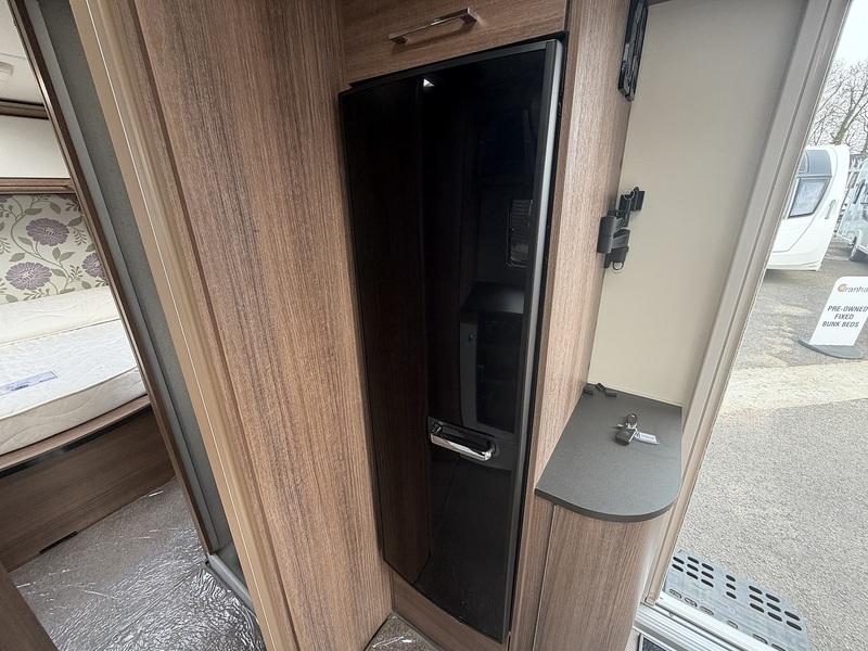 Bailey Unicorn Cabrera 2018 Caravan - Large 17