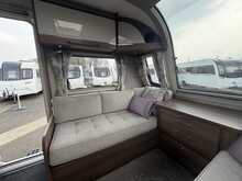 Bailey Unicorn Cabrera 2018 Caravan8