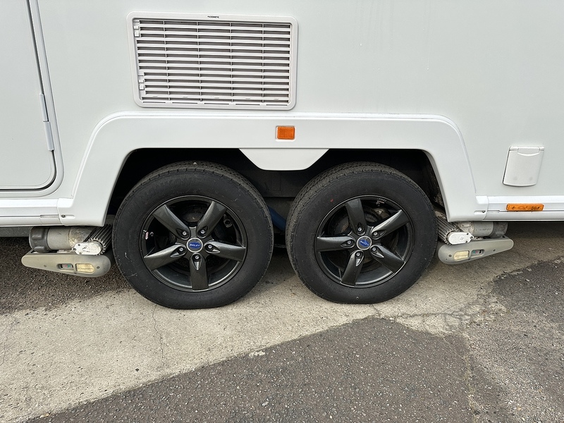 Bailey Unicorn Black Pamplona 2020 Caravan - Large 10